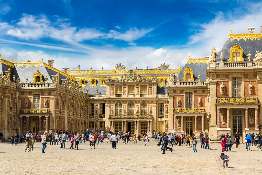 Go City Paris: Paris Pass Plus