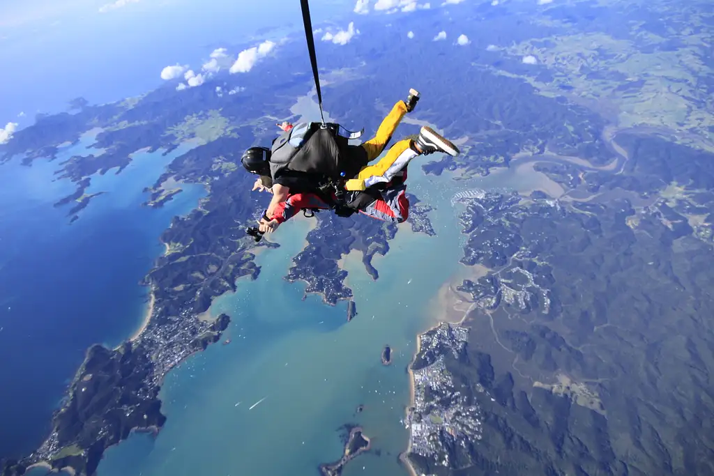 16,500 FT SKYDIVE