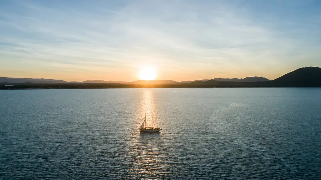 Tall Ship Sunset & Twilight Cruise on Derwent Hunter - Airlie Beach