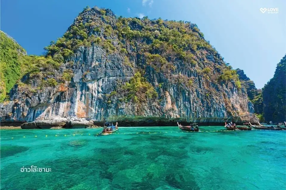 Phi Phi Island Day Tour | Small Group Tour