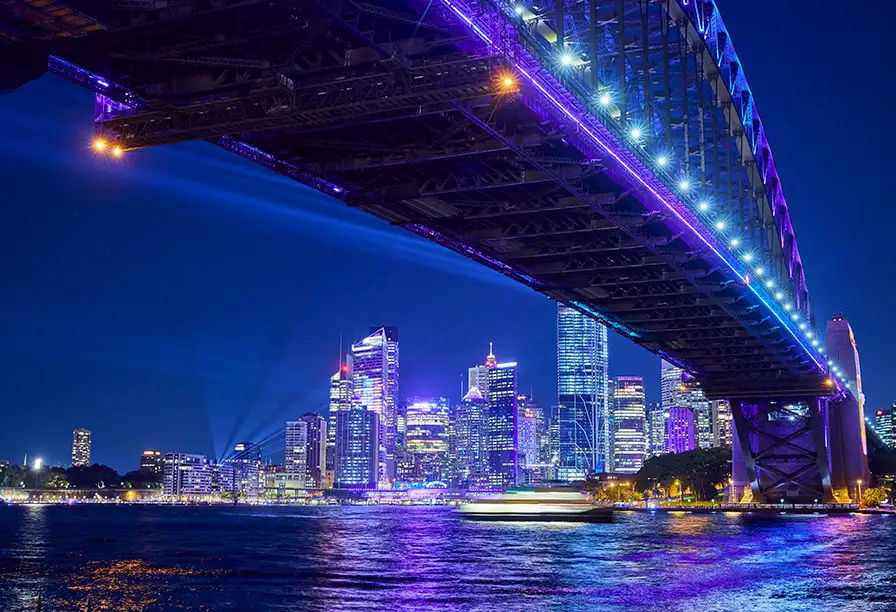 Vivid Sydney 2025: All-inclusive Dinner Cruise with Beverage Package