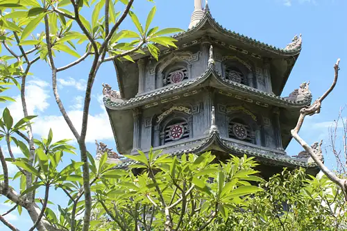 Hoi An City and Marble Mountains Guided Tour with Lunch