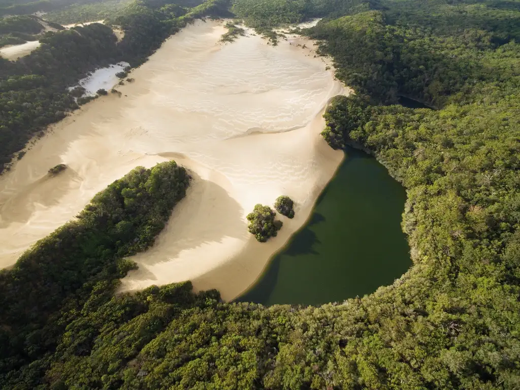 2 Day K'gari (Fraser Island) Tour from Rainbow Beach | Resort Accommodation