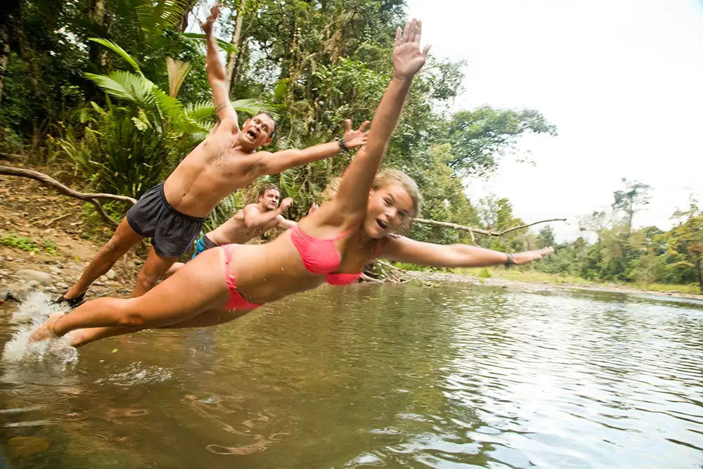 Brisbane to Cairns Hop-On Hop-Off Travel Pass