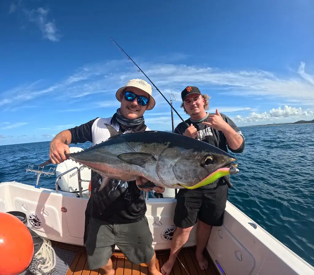 Off-Shore Fishing Charter - Departing Noosa