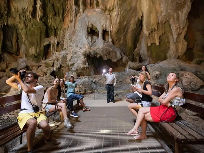 1 Day Chillagoe Caves & Outback Tour