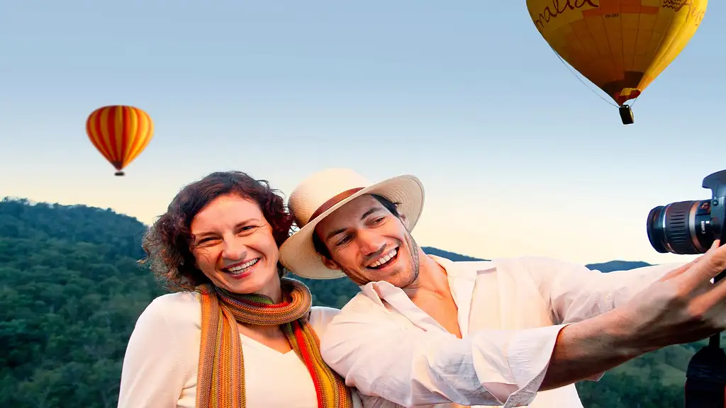 Brisbane Classic Ballooning & Vineyard Breakfast | Self Drive