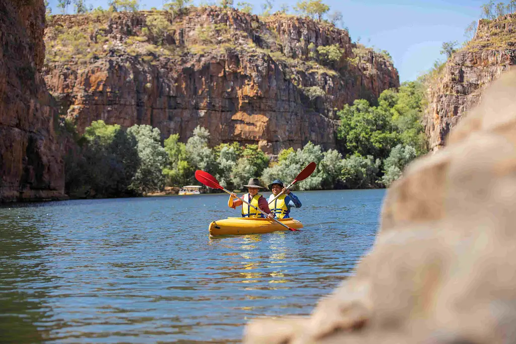 Malappar Traveller Half Day Canoe Tour