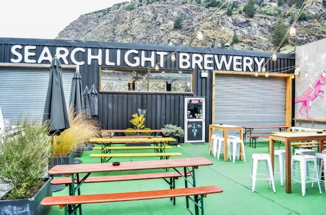 Queenstown Hop-on Hop-off Beer Night Tour