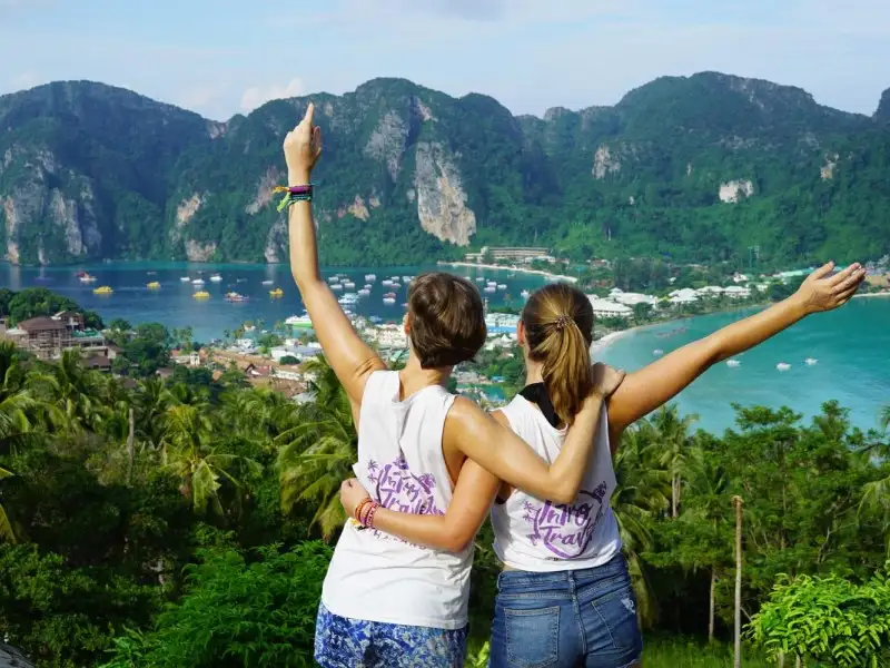 13 Day Thai Intro & Dive Tour | Bangkok to Koh Tao