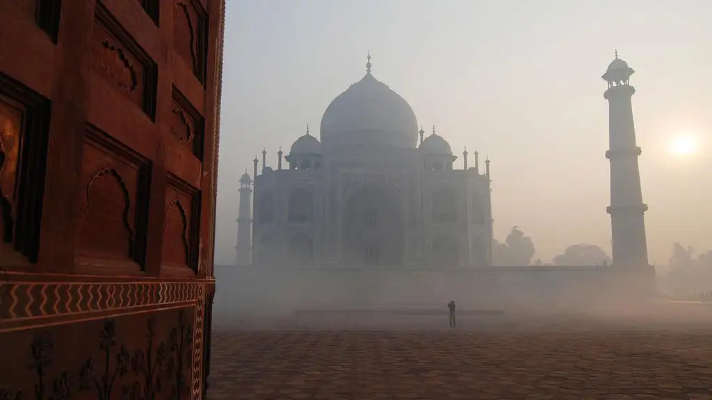 15 Day Delhi to Kathmandu Adventure | G Adventures