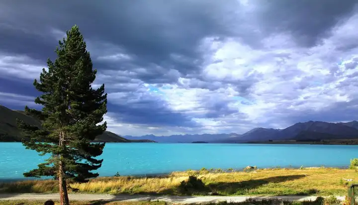 7 Day South Island Lick Tour | From Christchurch | Haka Tours