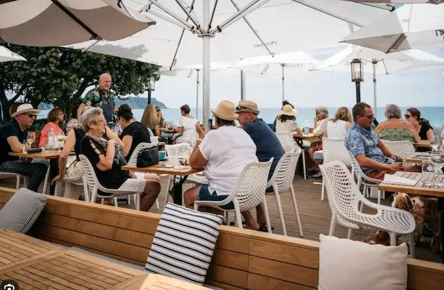 Quintessential Wine Tour with Award-winning Restaurant Lunch | From Waiheke Island