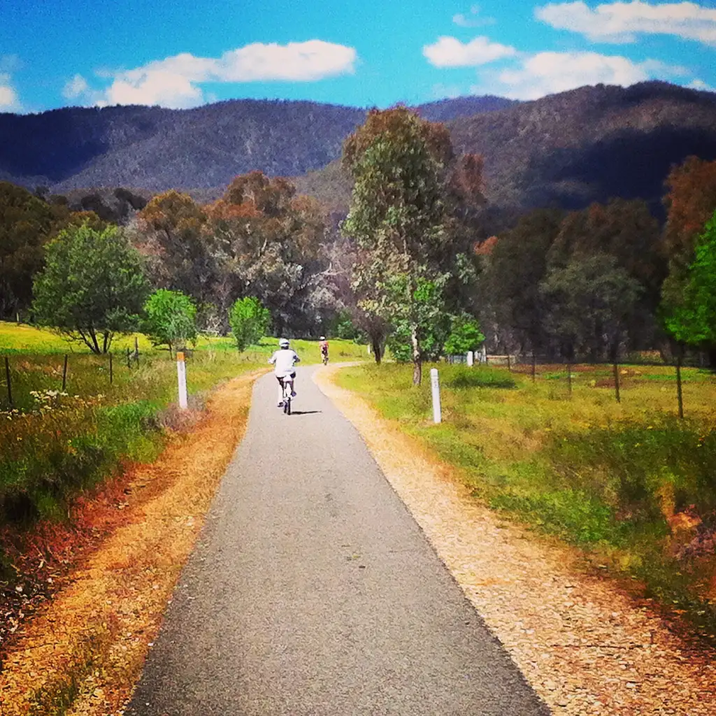 4 Day Self Guided Cycling Tour from Beechworth to Bright