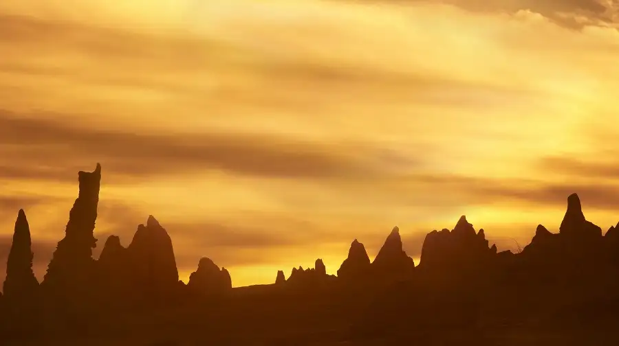 Pinnacles Sunset and Stargazing Tour | Dinner Included