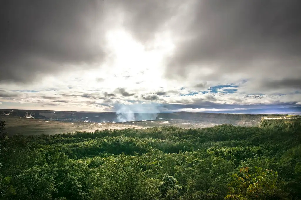 Evening Volcano Explorer – Hilo