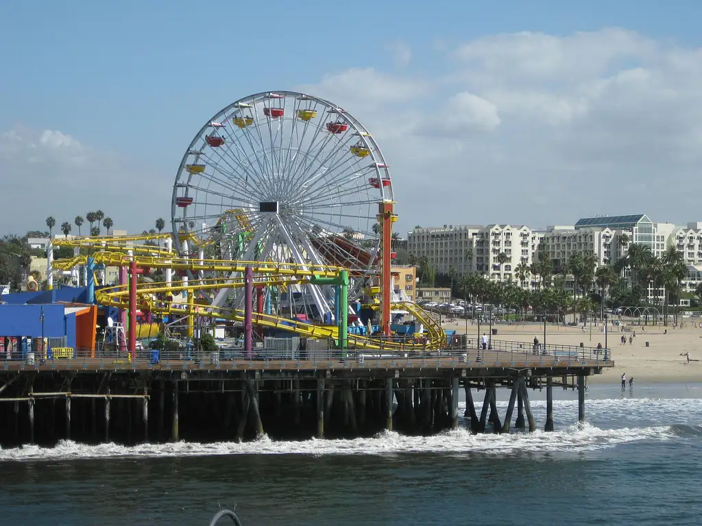 24-Hour Los Angeles Hop-On Hop-Off City Tour