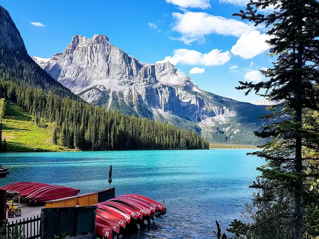 Lake Louise, Yoho National Park And Moraine Lake Tour | From Calgary