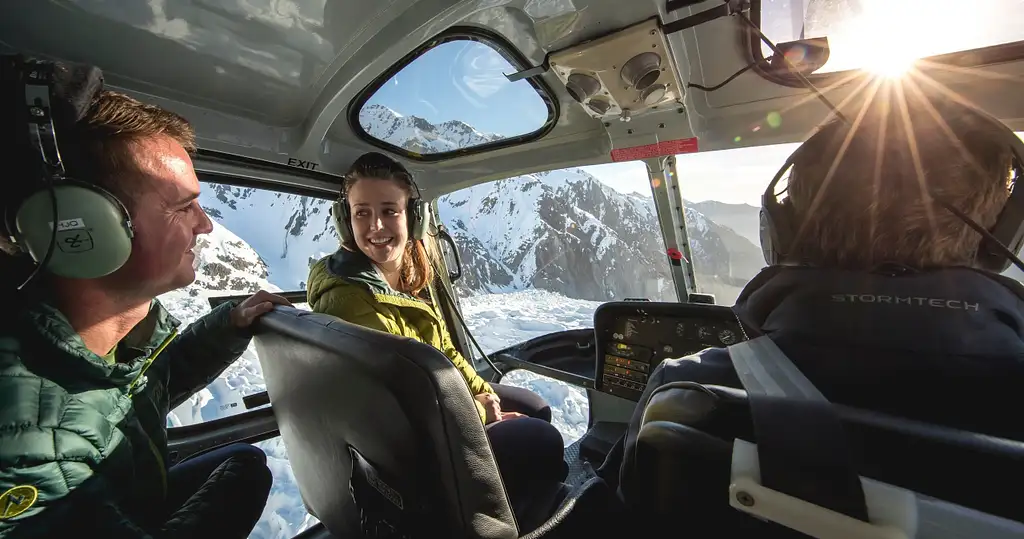 Mountain Scenic Flight & Landing | From Aoraki/Mt Cook | 30 Minutes