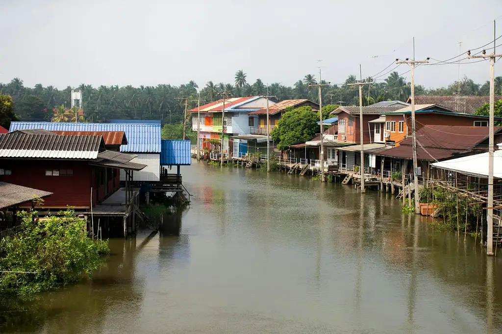 Railway Market and Amphawa Floating Market Tour from Bangkok