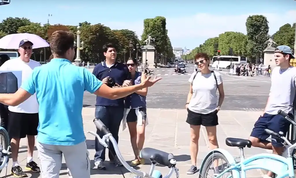 Best Of Paris Guided Bike Tour