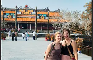 Full-day Guided Tour: Hue City, Craft Villages, and a Boat Trip on the Perfume River