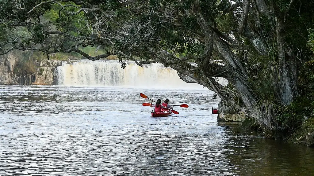 Waterfall Classic Kayak Tour