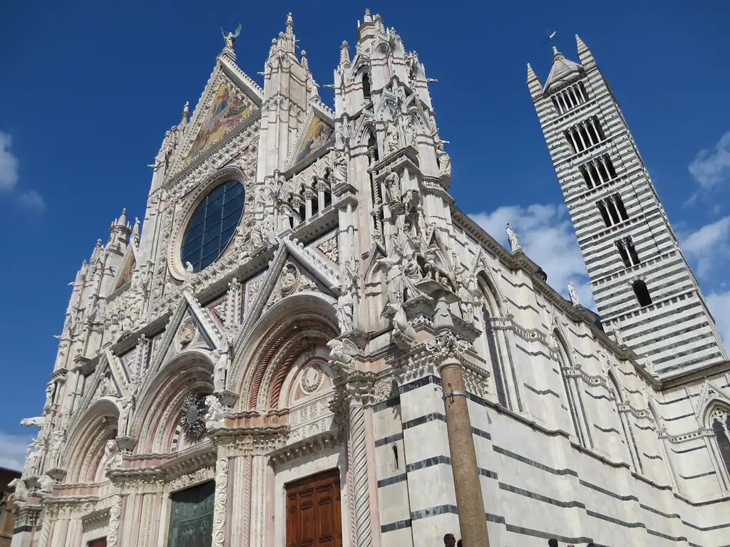 One Day Hiking and Picnic Tour Of Tuscany
