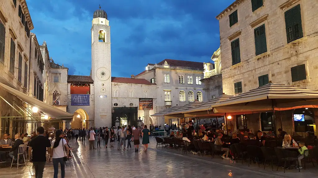 12 Days Southern Europe: Croatia, Montenegro & Ancient Greece | G Adventures 18-35's