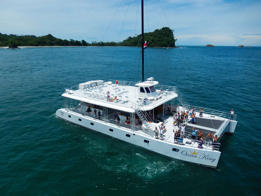 One Day Catamaran Tour in Manuel Antonio