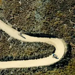 Lake Dunstan Cycleway - e-bike hire and 0830hrs luxury shuttle from Wanaka
