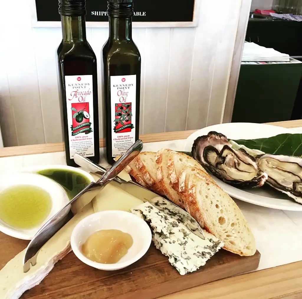 Gourmet Food And Wine Tour On Waiheke Island