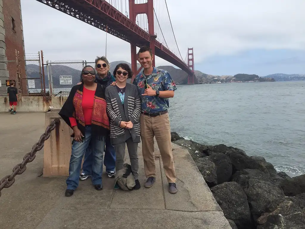 San Francisco Small Group City Tour with Bay Voyager Cruise