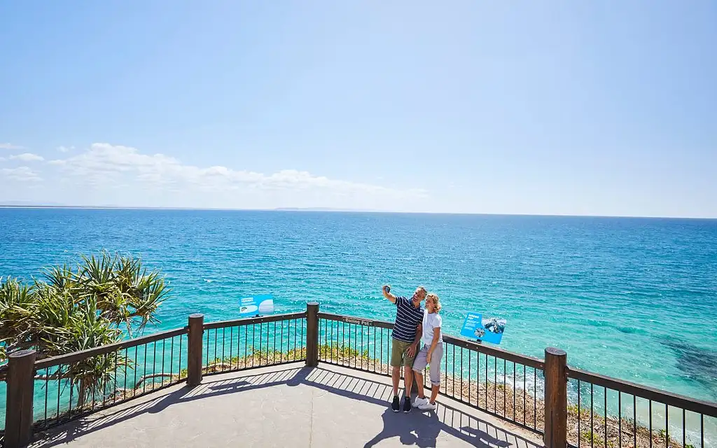 Noosa Everglades Cruise & Highlights with Lunch | Private Tour