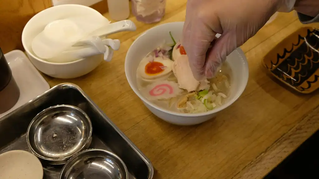 Professional Ramen-Making Class with Chef Shu in Osaka