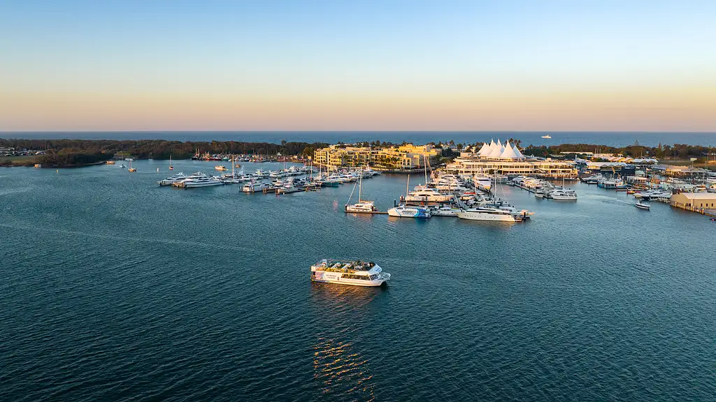 7pm Buffet Dinner Cruise | Inside Seating