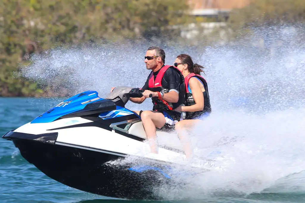Gold Coast Jetski, Parasail, & Jetboat Packages