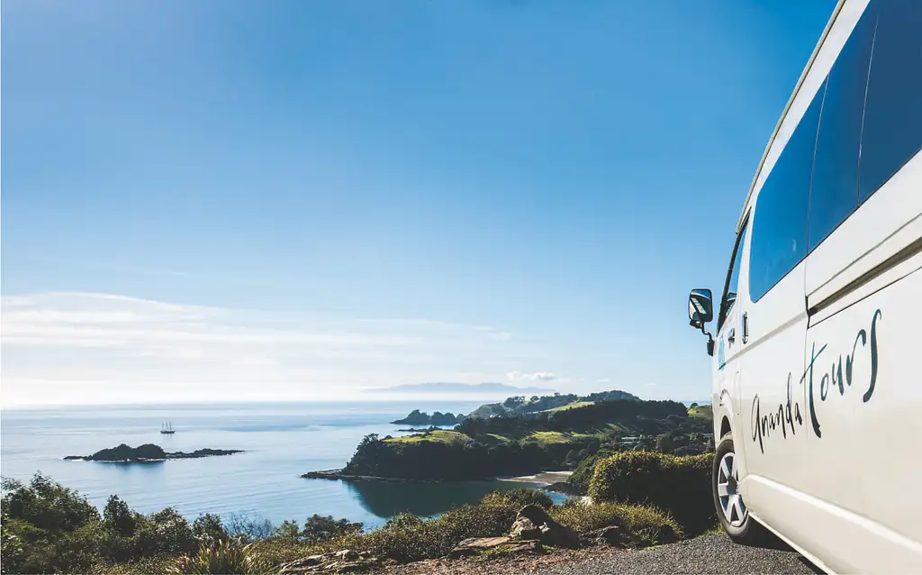 Gourmet Food And Wine Tour On Waiheke Island