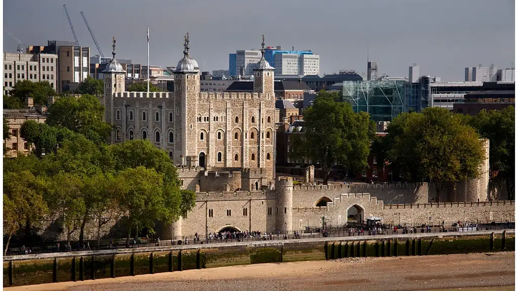 London in One Day with River Cruise & London Eye