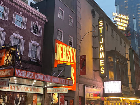 Broadway Behind The Scenes - Walking Tour