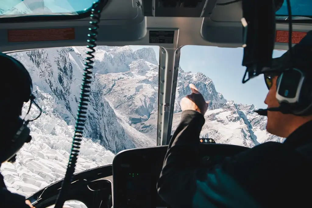 Mount Cook Scenic Helicopter Flight with Alpine Landing