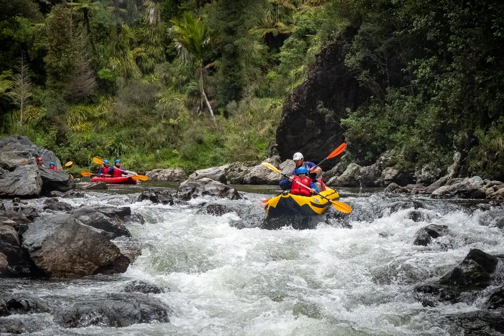 Te Awa Kairangi/Hutt River River Grade 3 Wilderness Rafting