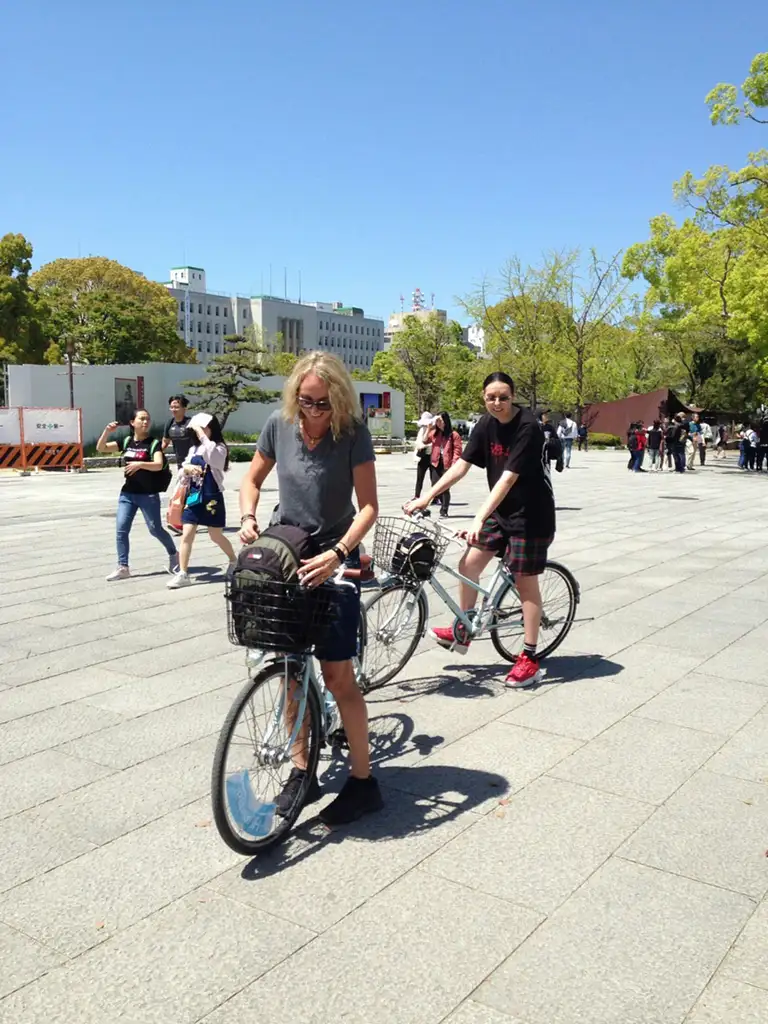 Bike Tour to Osaka Castle and Park Area