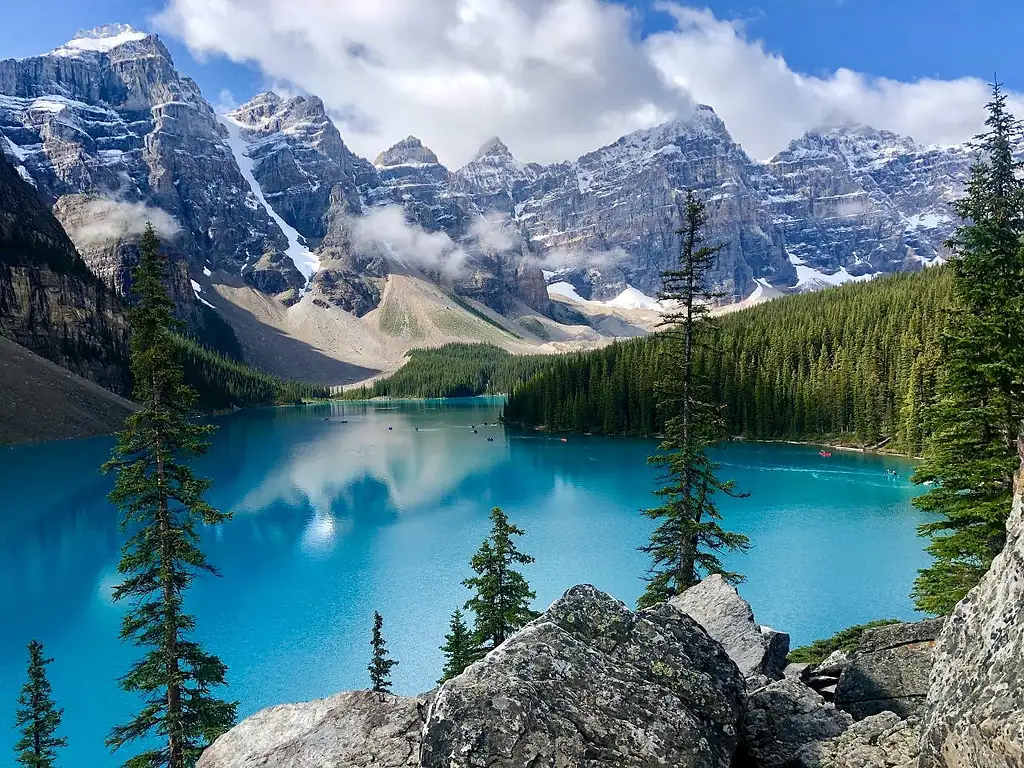 Lake Louise, Yoho National Park And Moraine Lake Tour | From Calgary