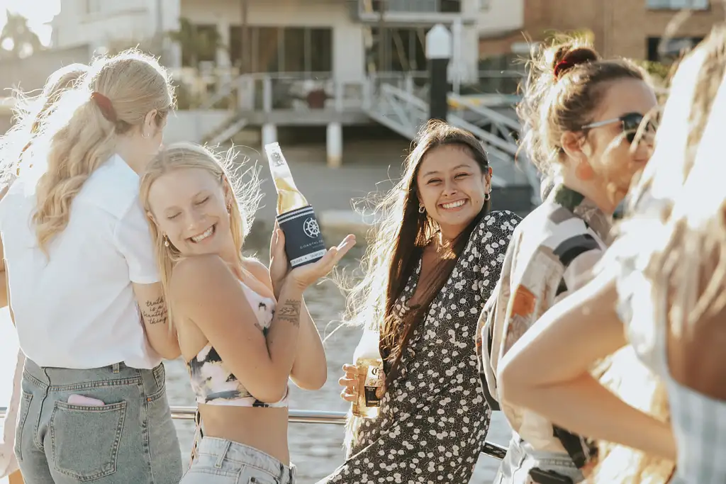 Cruise Sundays with Live DJ