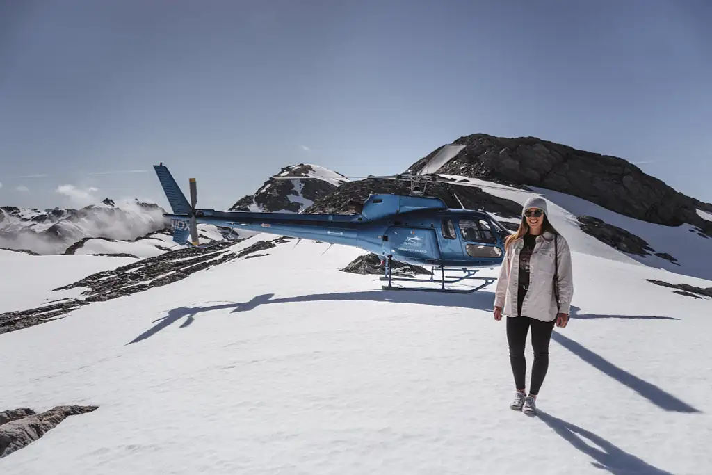 35-minute Pilot's Choice Helicopter Flight with Snow Landing