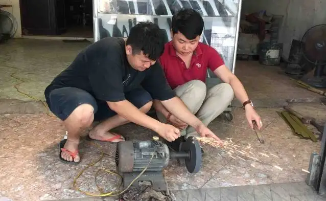 Knife Making in Traditional Vietnamese Blacksmith Village