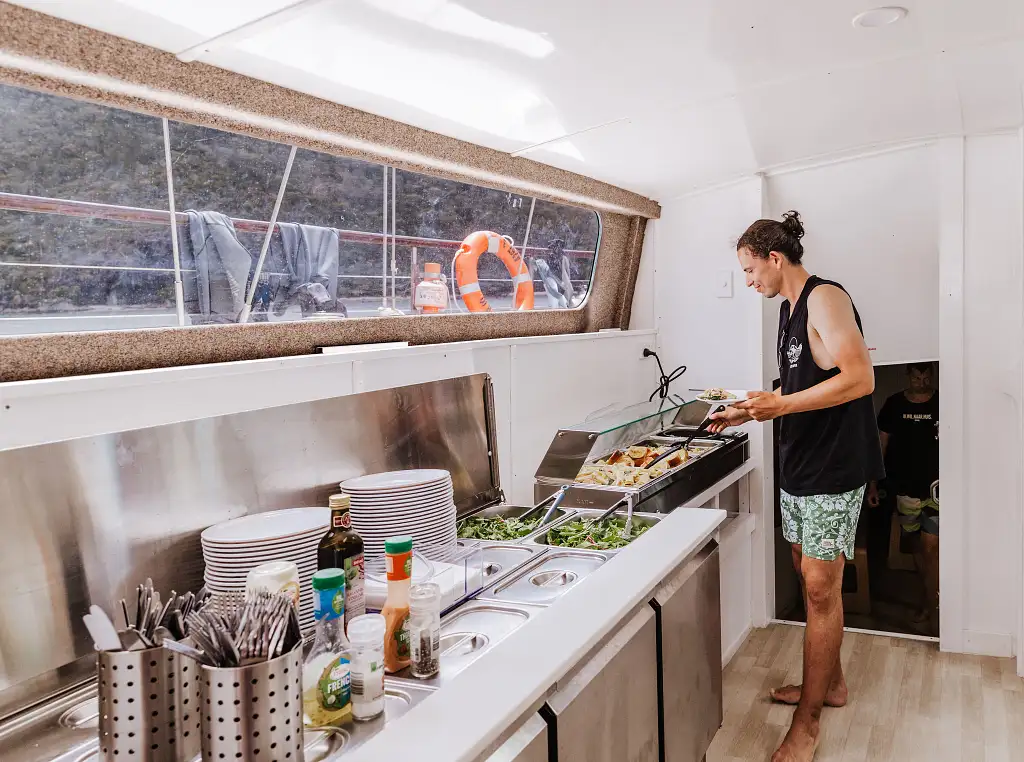 3 Day/3 Night Whitsundays Adventure on Summer Jo