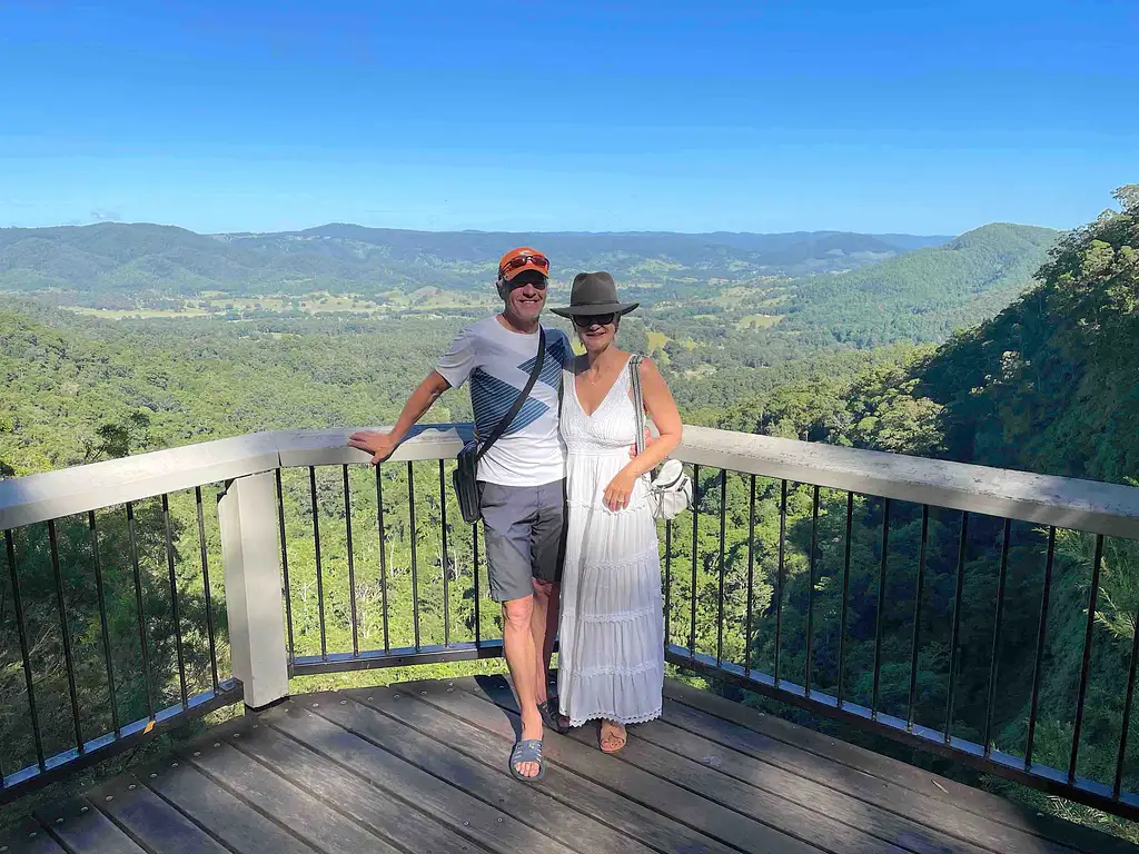 Maleny and Montville with Gourmet lunch & Wine Tasting - Day Tour