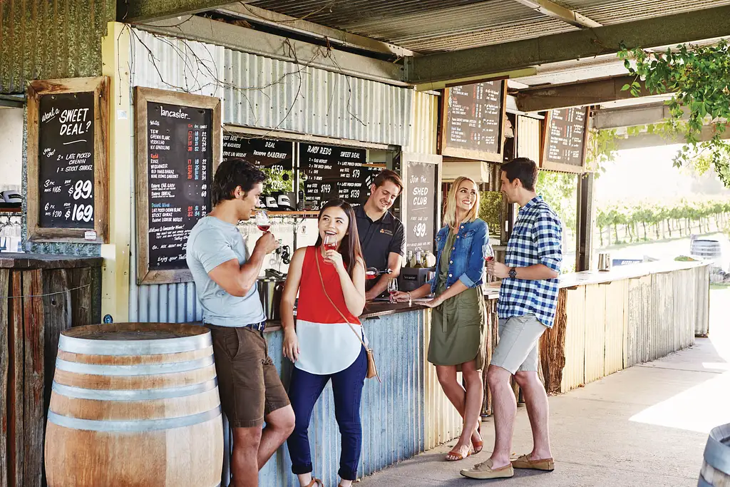 Afternoon Delights Coach Tour | Swan Valley